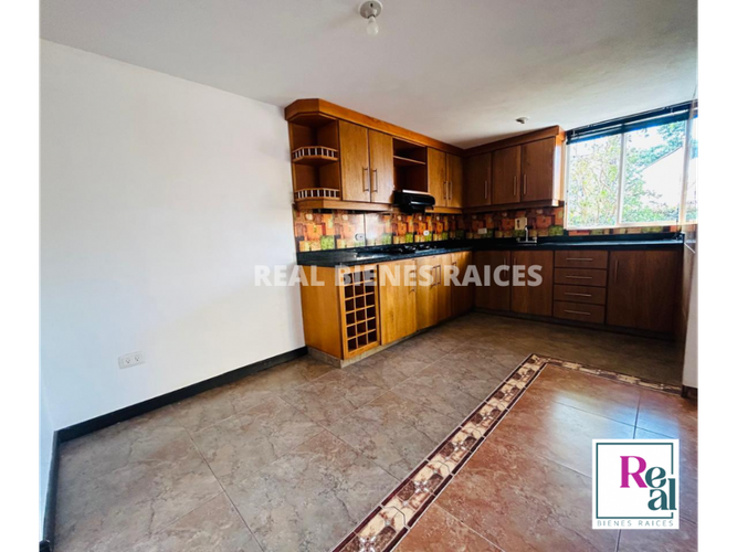 Casa de 3 alcobas en venta en La Ceja, 125 m² · foto 2 de 22