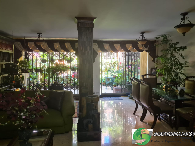 Casa en venta en Suramérica, Itagüí · foto 2 de 24
