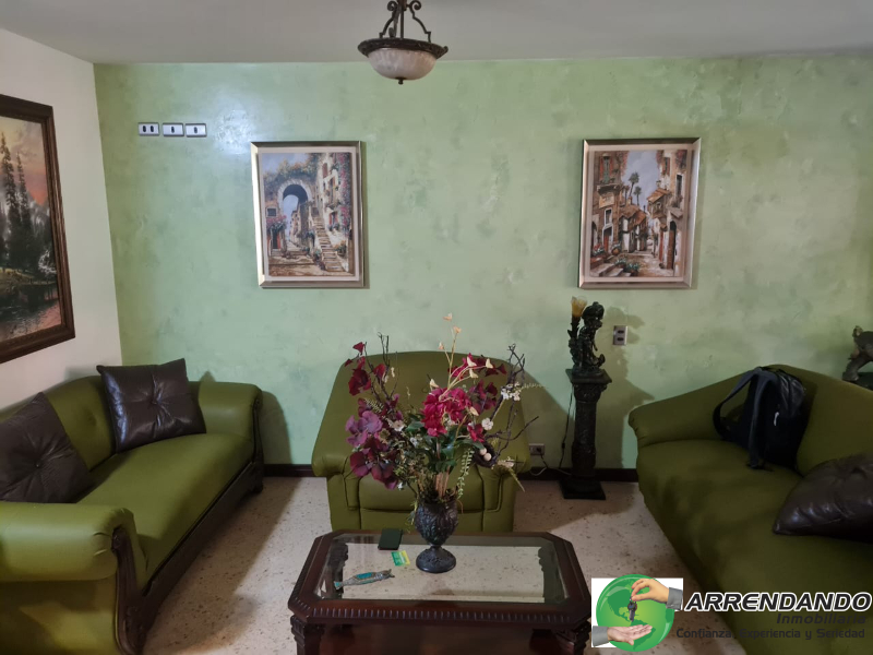 Casa en venta en Suramérica, Itagüí · foto 3 de 24