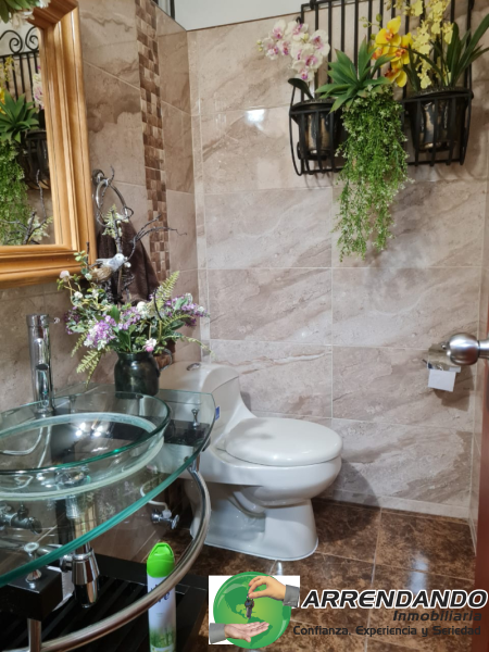 Casa en venta en Suramérica, Itagüí · foto 10 de 24