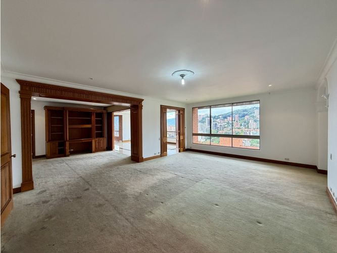 Apartamento de 4 alcobas en venta en La Tomatera, Medellín, 655 m² · foto 16 de 24