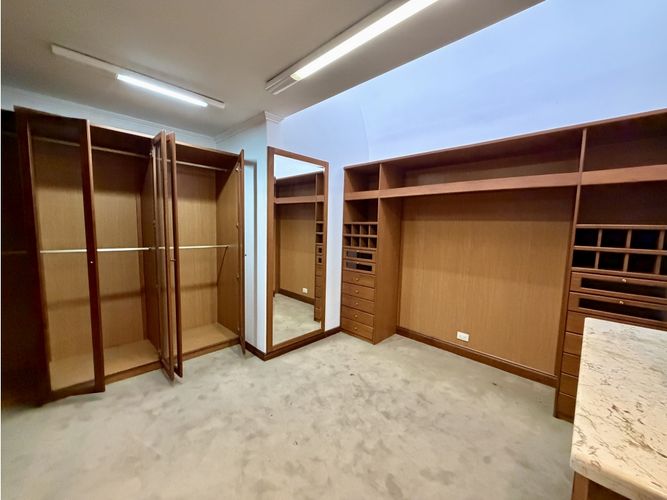 Apartamento de 4 alcobas en venta en La Tomatera, Medellín, 655 m² · foto 19 de 24