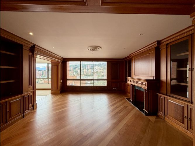 Apartamento de 4 alcobas en venta en La Tomatera, Medellín, 655 m² · foto 23 de 24