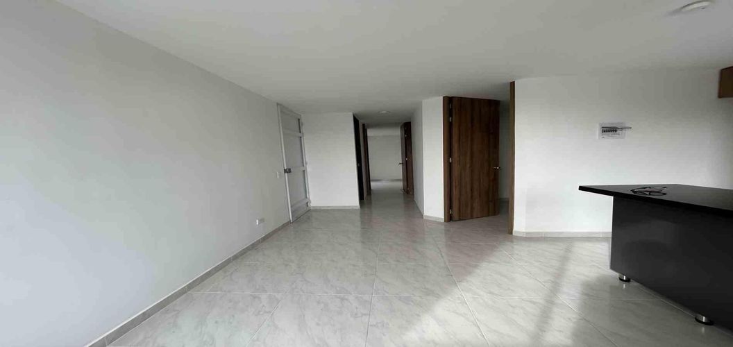 Apartamento de 3 alcobas en venta en Mirador De Panorama Iii, Pereira, 51 m² · foto 2 de 20