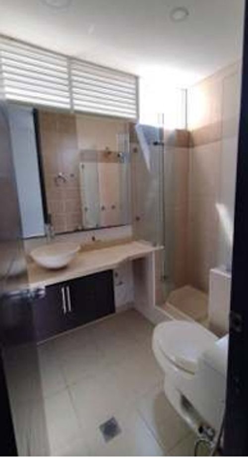 Apartamento de 3 alcobas en venta en Los Portales - Nuevo Rey, Cali, 99 m² · foto 9 de 11