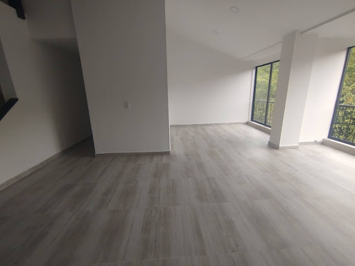 3BR Apartment in Loma del Escobero (136 m²)