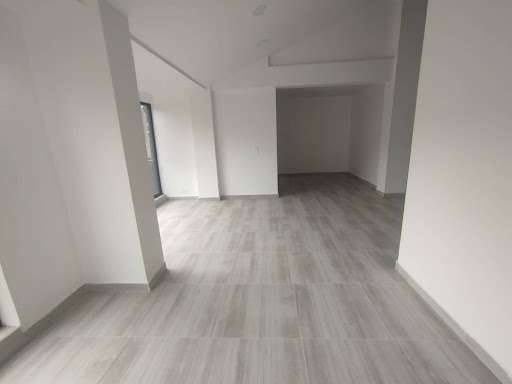 3BR Apartment in Loma del Escobero (136 m²) - 2