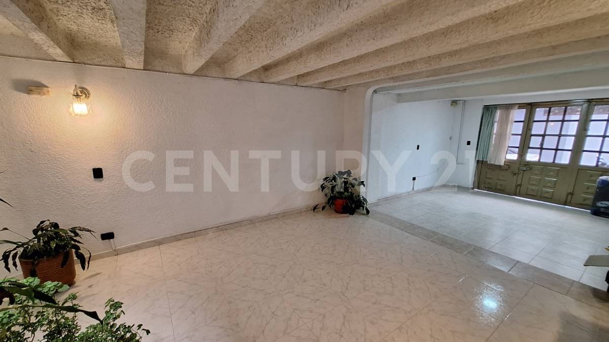Casa en venta en Villa Del Rio, Bogotá · foto 2 de 19