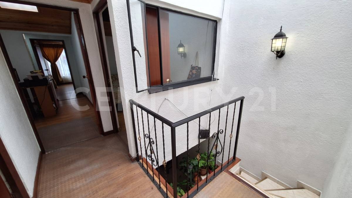 Casa en venta en Villa Del Rio, Bogotá · foto 8 de 19
