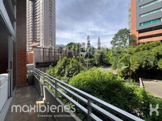 Apartamento de 2 alcobas en arriendo en El Tesoro, Medellín, 158 m² · foto 10 de 24
