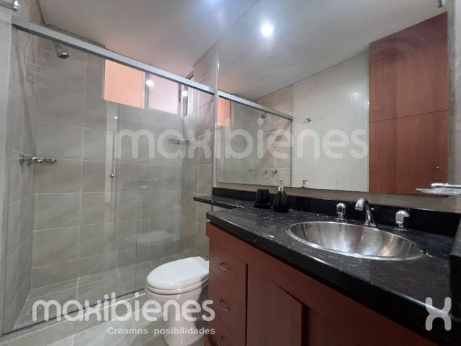 Apartamento de 2 alcobas en arriendo en El Tesoro, Medellín, 158 m² · foto 24 de 24