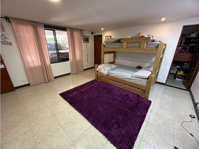 Casa de 4 alcobas en venta en Escobero, Medellín, 275 m² · foto 13 de 18