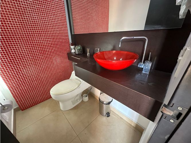 Casa de 4 alcobas en venta en Escobero, Medellín, 275 m² · foto 16 de 18