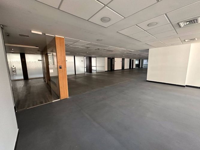 Oficina en arriendo en Ciudad Del Río, Medellín, 507 m² · foto 14 de 16