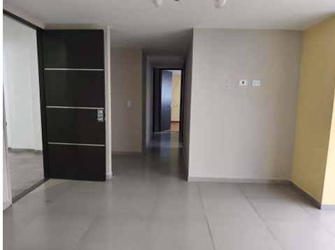 Apartamento en venta en San Francisco, Bucaramanga · foto 3 de 14