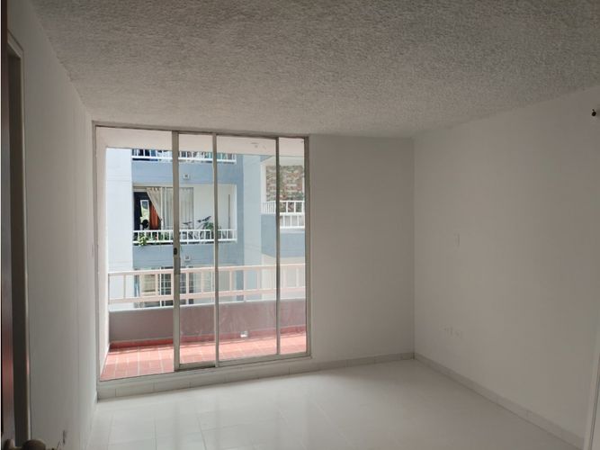 Apartamento de 3 alcobas en venta en Granjas De Provenza, Bucaramanga, 113 m² · foto 3 de 19