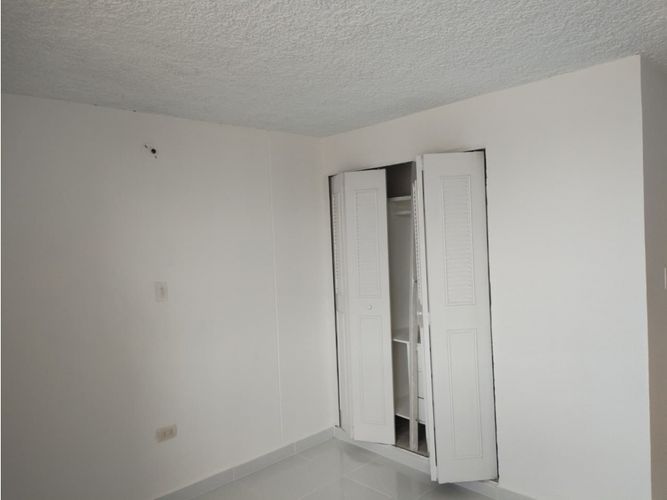 Apartamento de 3 alcobas en venta en Granjas De Provenza, Bucaramanga, 113 m² · foto 4 de 19