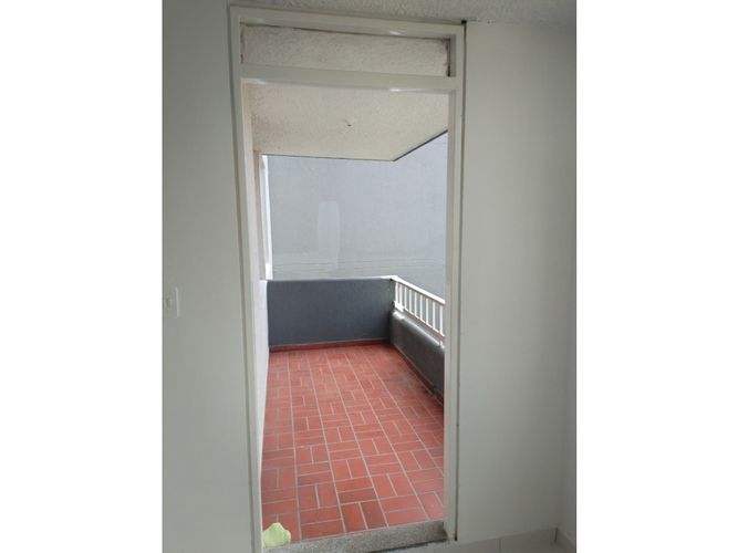 Apartamento de 3 alcobas en venta en Granjas De Provenza, Bucaramanga, 113 m² · foto 18 de 19