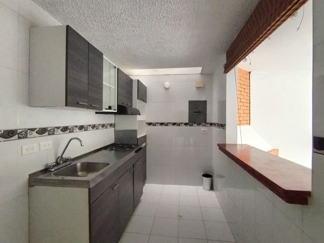 Apartamento de 2 alcobas en venta en Cedritos, Bogotá, 99 m² · foto 4 de 20