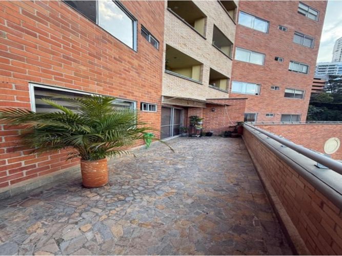 Apartamento de 3 alcobas en venta en La Barquereña, Sabaneta, 142 m² · foto 4 de 21
