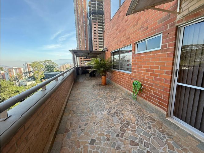 Apartamento de 3 alcobas en venta en La Barquereña, Sabaneta, 142 m² · foto 5 de 21