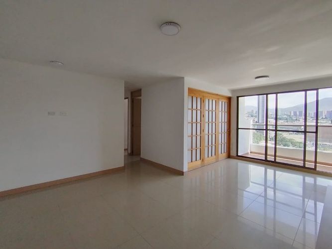 Apartamento de 3 alcobas en arriendo en Las Lomitas, Sabaneta, 74 m² · foto 6 de 24