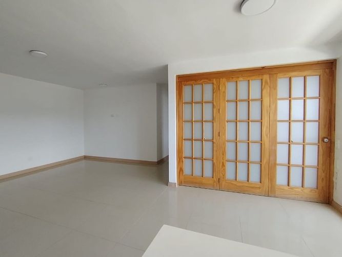 Apartamento de 3 alcobas en arriendo en Las Lomitas, Sabaneta, 74 m² · foto 10 de 24