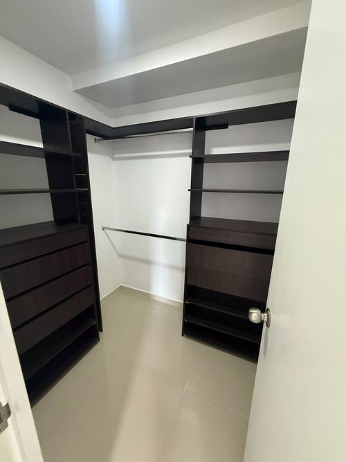 Apartamento de 3 alcobas en arriendo en Ciudad Del Río, Medellín, 80 m² · foto 3 de 14