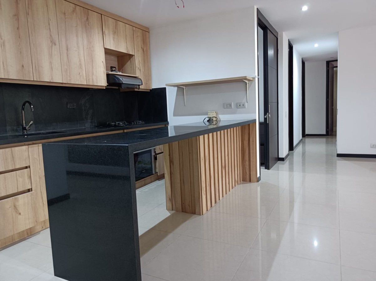 Apartamento en arriendo en Cola Del Zorro, Medellín · foto 7 de 23