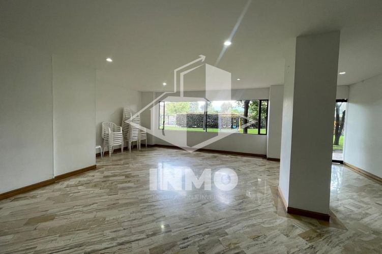 Apartamento de 5 alcobas en venta en Sotileza, Bogotá, 300 m² · foto 4 de 24