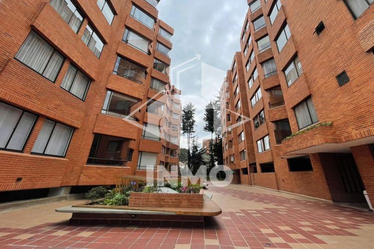 Apartamento de 5 alcobas en venta en Sotileza, Bogotá, 300 m² · foto 11 de 24