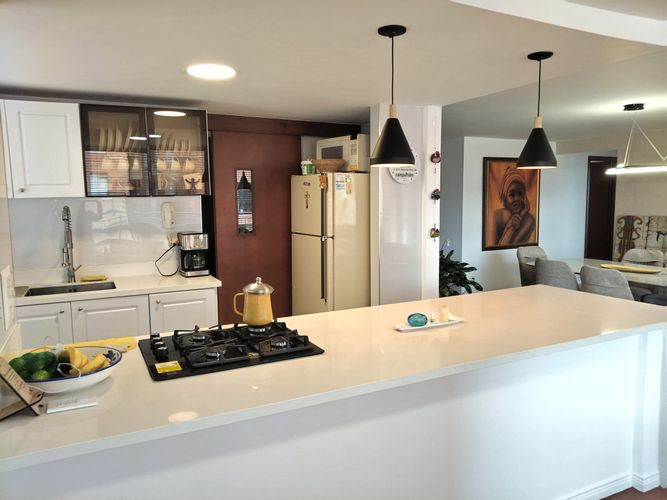 Apartamento de 4 alcobas en venta en Lagos De Cordoba, Bogotá, 172 m² · foto 5 de 24