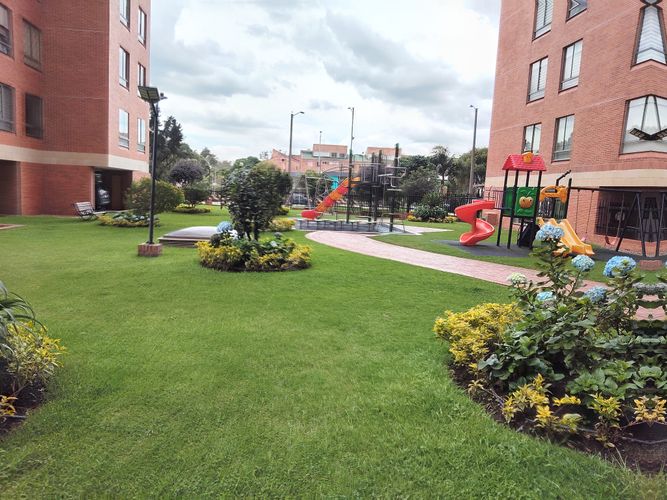 Apartamento de 4 alcobas en venta en Lagos De Cordoba, Bogotá, 172 m² · foto 24 de 24