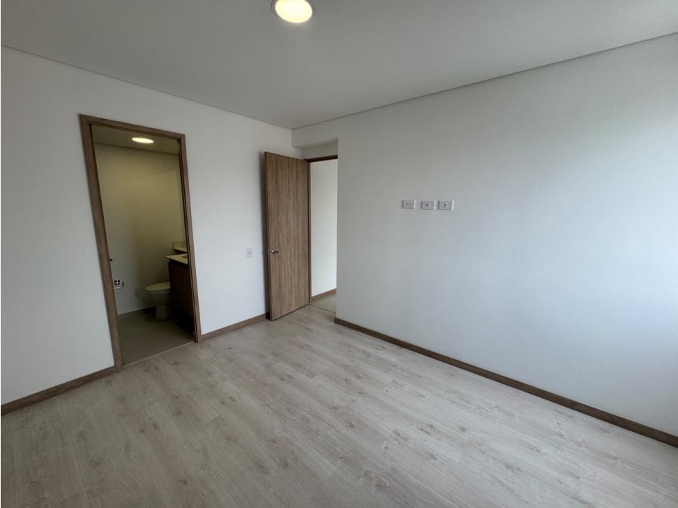 Apartamento en venta en Fatima, Itagüí · foto 6 de 10