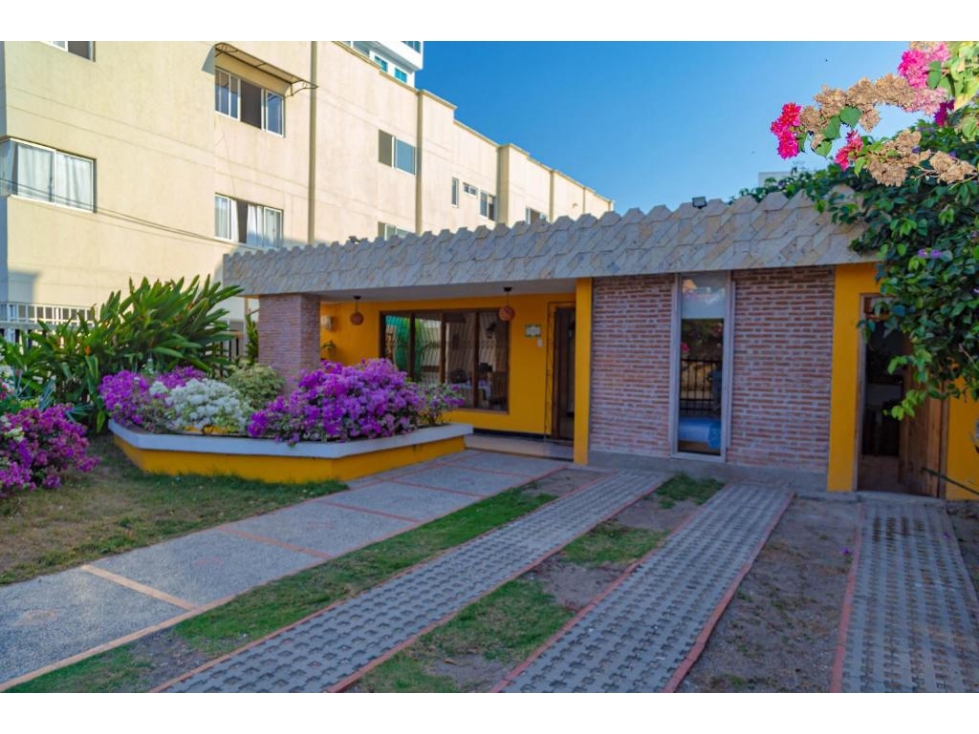 Casa en venta en Crespo, Cartagena · foto 2 de 24