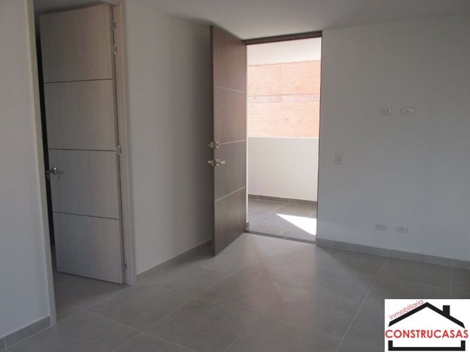 Apartaestudio en venta en Laureles Nogal, Medellín, 54 m² · foto 9 de 21