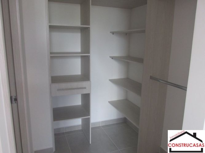 Apartaestudio en venta en Laureles Nogal, Medellín, 54 m² · foto 12 de 21