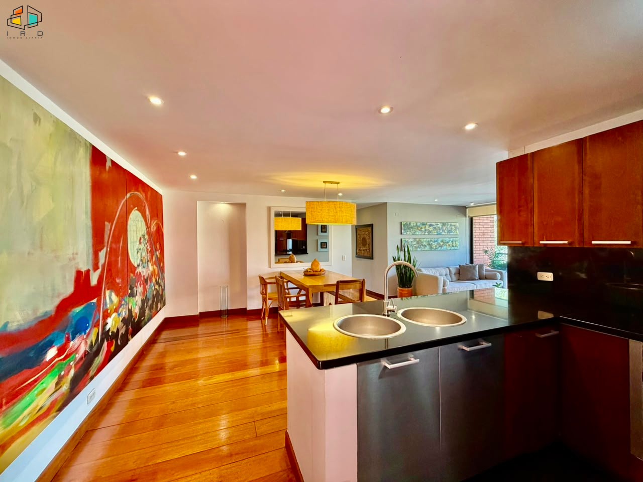 Apartamento en arriendo en Loma De Los Gonzalez, Medellín · foto 5 de 24