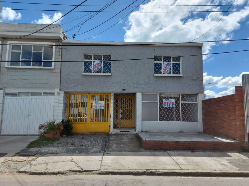 Casa en venta en Santa Ana, Bogotá · foto 2 de 24