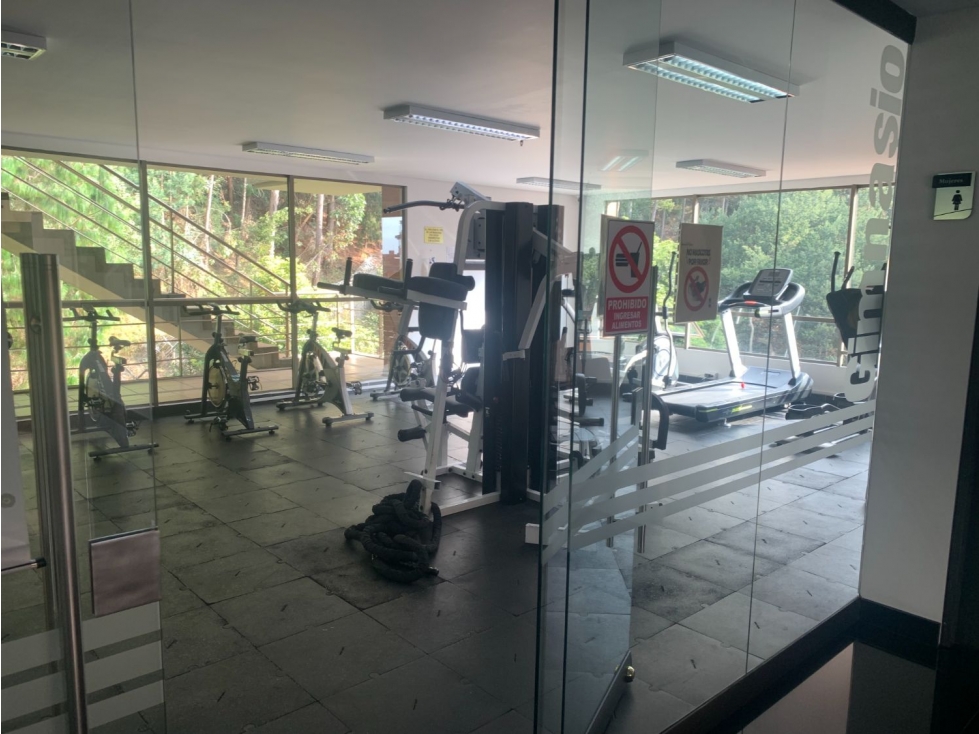 Apartamento en venta en Santa Barbara Alta, Bogotá · foto 4 de 24