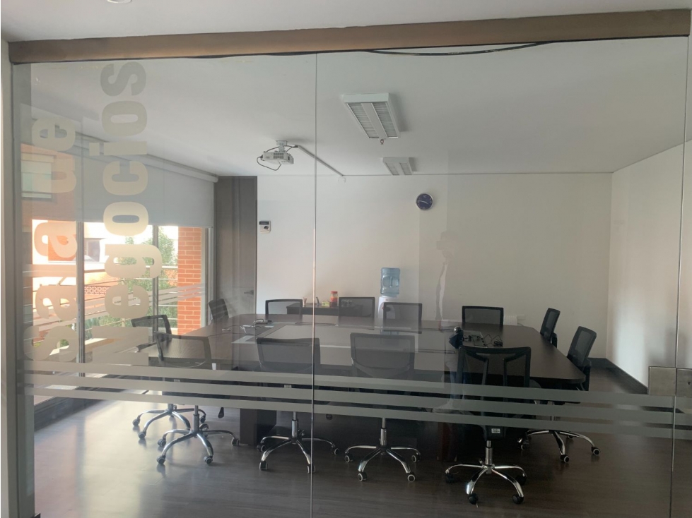 Apartamento en venta en Santa Barbara Alta, Bogotá · foto 9 de 24