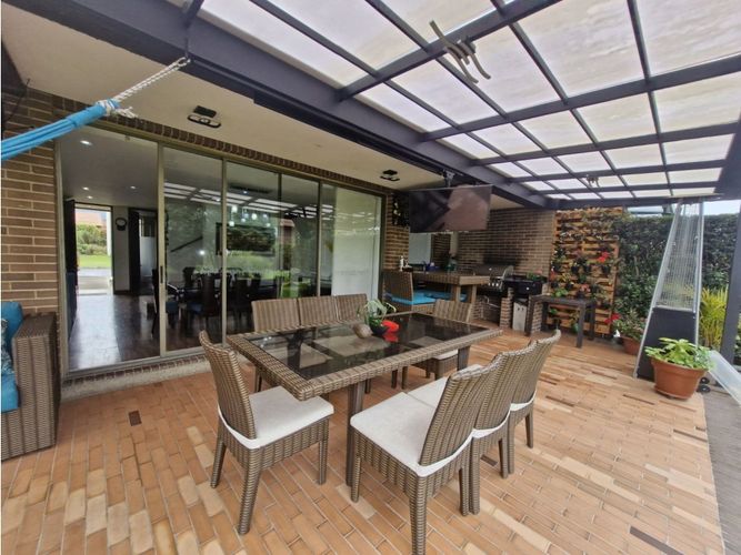 Casa de 4 alcobas en venta en Pueblo Viejo, Cota, 176 m² · foto 11 de 24
