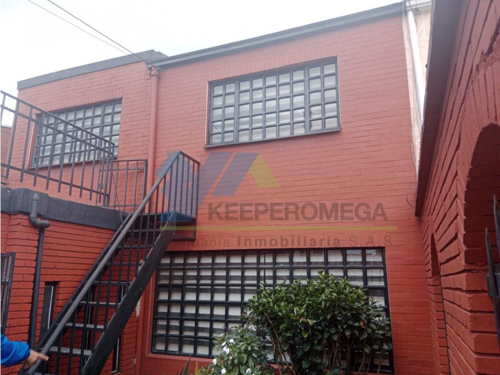 Casa en venta en Mandalay, Bogotá · foto 3 de 21