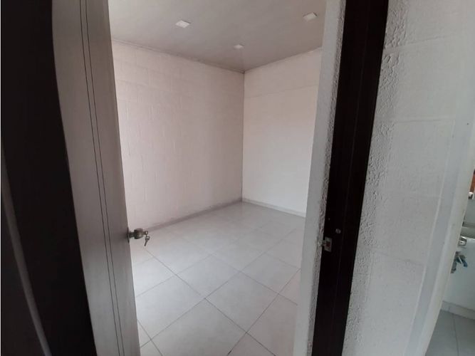 Apartamento de 2 alcobas en venta en Tierra Blanca, Soacha, 45 m² · foto 7 de 9