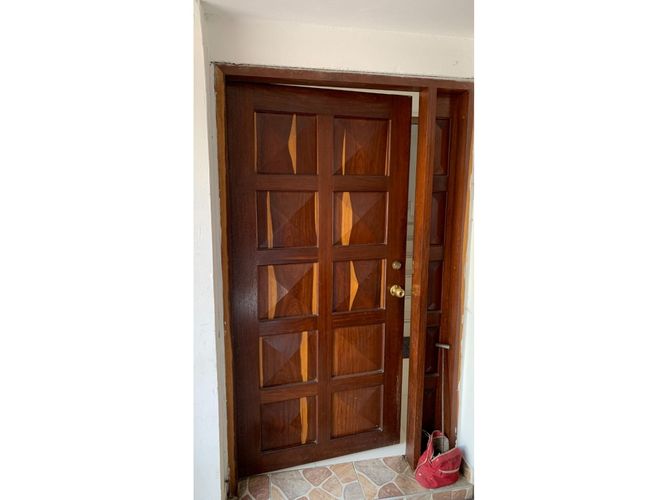 Casa de 4 alcobas en venta en Pontevedra, Bogotá, 256 m² · foto 5 de 24