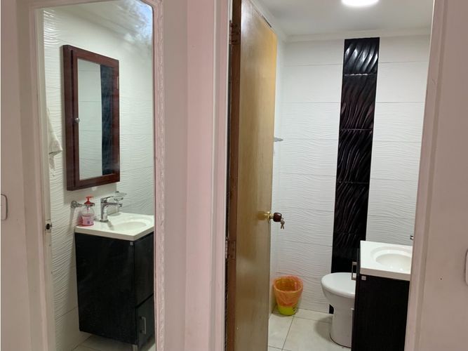Casa de 4 alcobas en venta en Pontevedra, Bogotá, 256 m² · foto 8 de 24