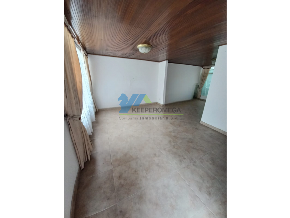 Casa en venta en Quiroga Central, Bogotá · foto 3 de 24