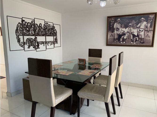 Casa de 4 alcobas en venta en Pontevedra, Bogotá, 256 m² · foto 13 de 24