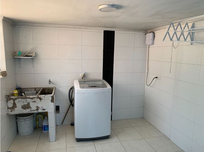 Casa de 4 alcobas en venta en Pontevedra, Bogotá, 256 m² · foto 21 de 24