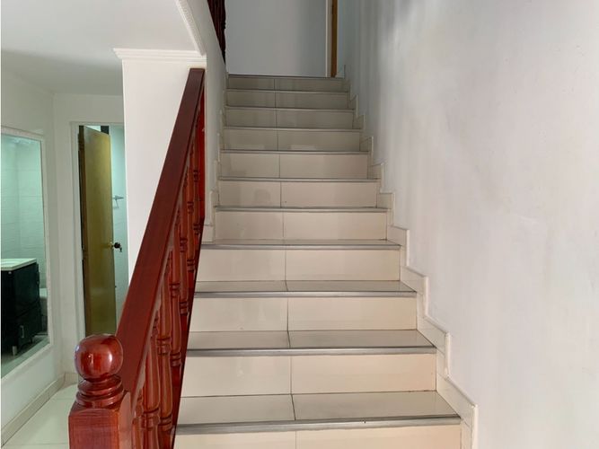 Casa de 4 alcobas en venta en Pontevedra, Bogotá, 256 m² · foto 22 de 24